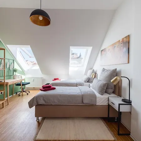 Tamliving Center 2 Schlafzimmer Comfort Air Conditioning Wifi Xbox גראץ